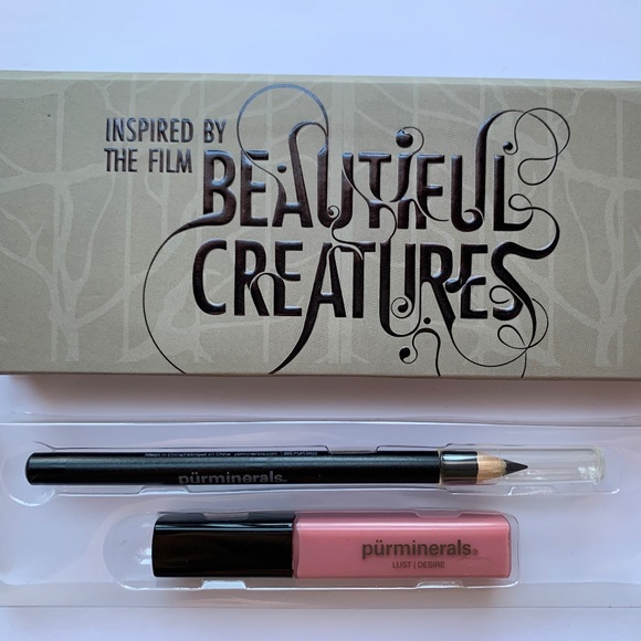 Beautiful Creatures Makeup Set - Picture 6 of 7